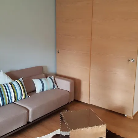 Offen Gestaltetes Design In Bad Wiessee, 350m Vom Bad Wiessee